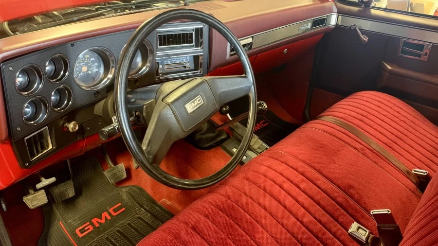 1984 GMC C/K 3rd Gen - Image 4 of 11