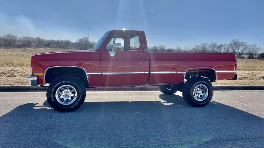 1984 GMC C/K 3rd Gen - Image 2 of 11