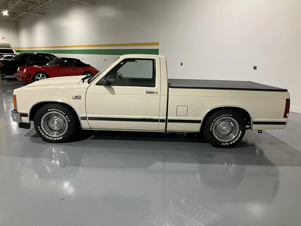 1984 GMC S-15/Sonoma - Image 2 of 31