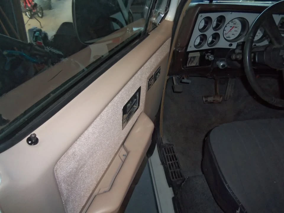 1984 GMC Sierra - Image 8 of 11