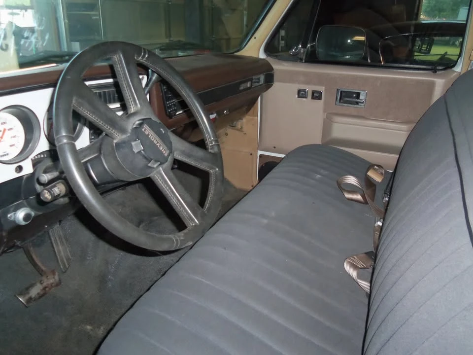 1984 GMC Sierra - Image 9 of 11