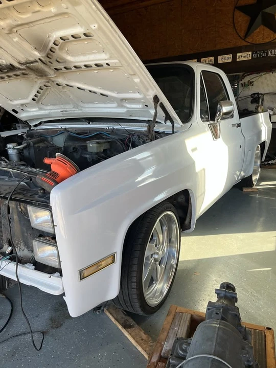1984 GMC Sierra - Image 2 of 11
