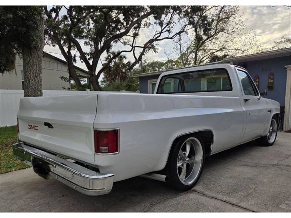 1984 GMC C/K 3rd Gen - Image 2 of 24