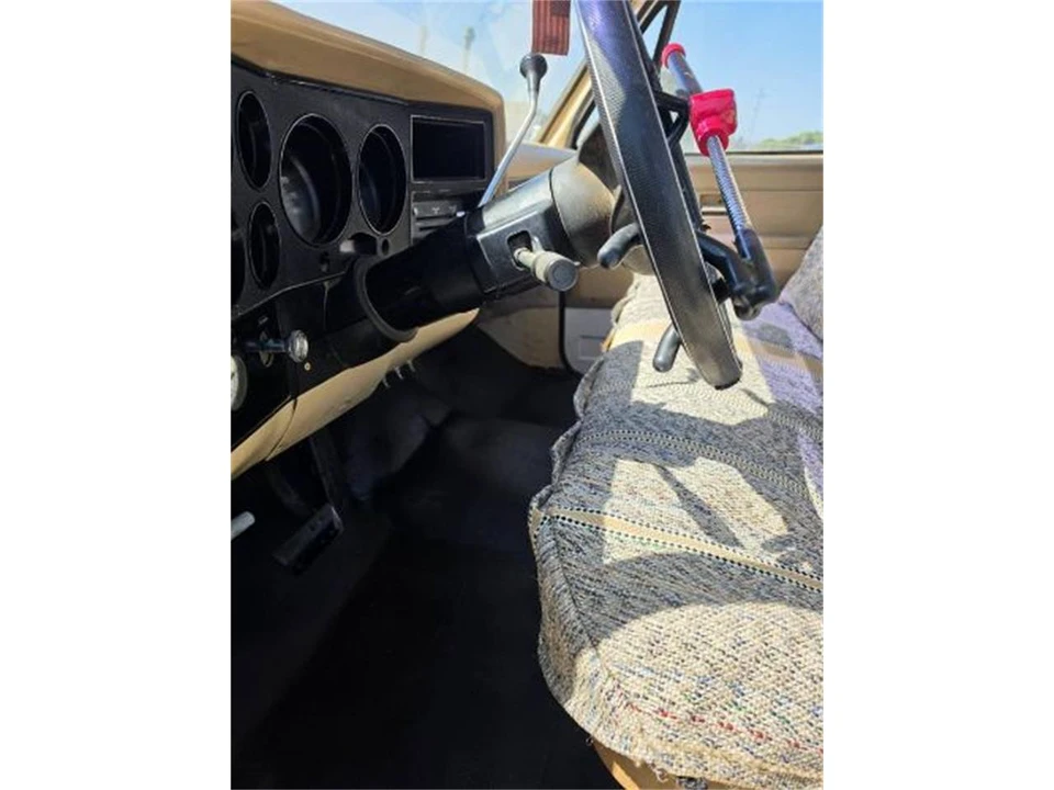 1984 GMC C/K 3rd Gen - Image 13 of 15