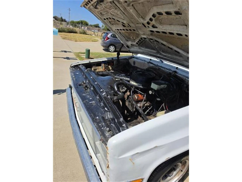 1984 GMC C/K 3rd Gen - Image 11 of 15