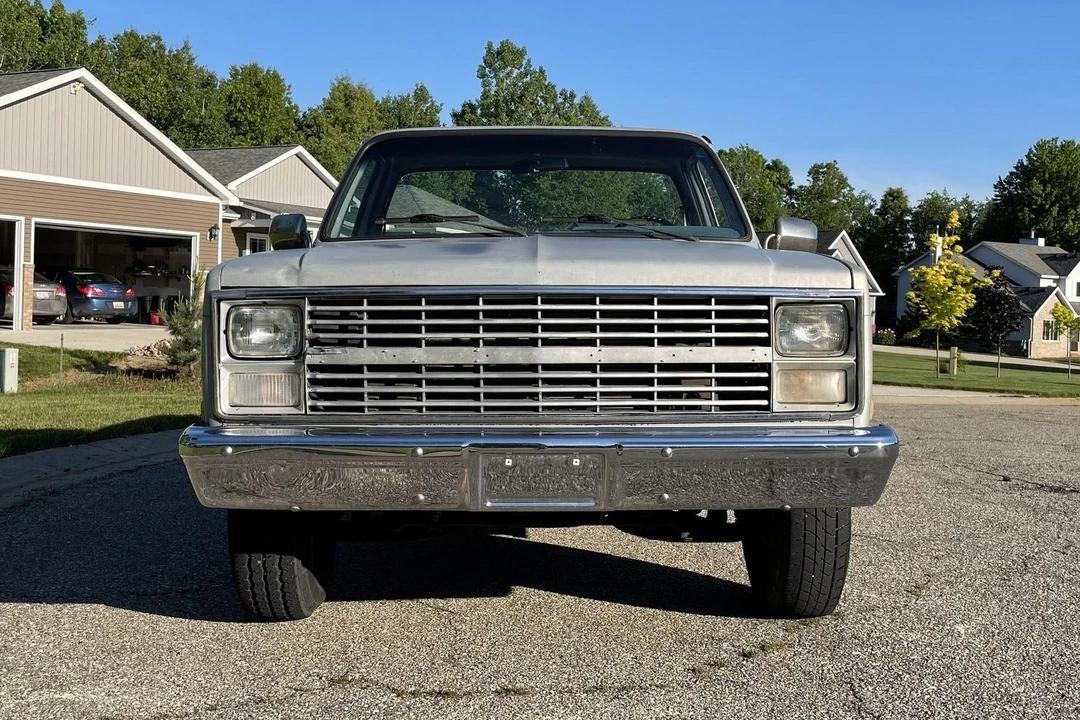 1984 GMC C/K 3rd Gen - Image 2 of 31
