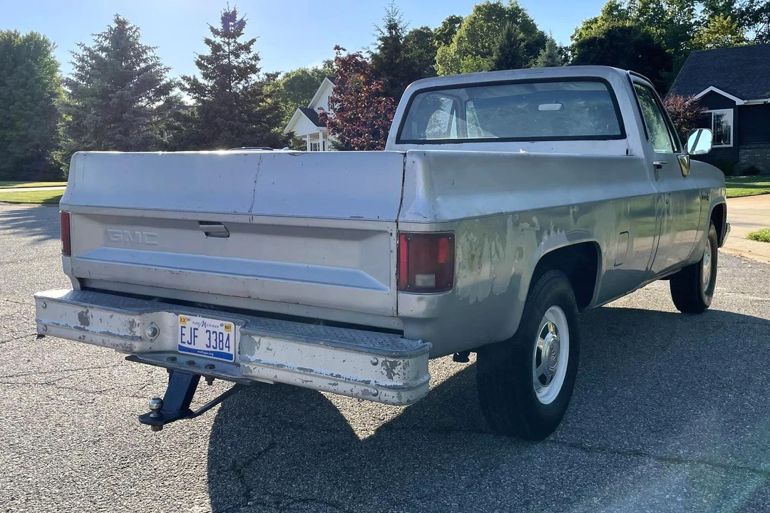1984 GMC C/K 3rd Gen - Image 4 of 31