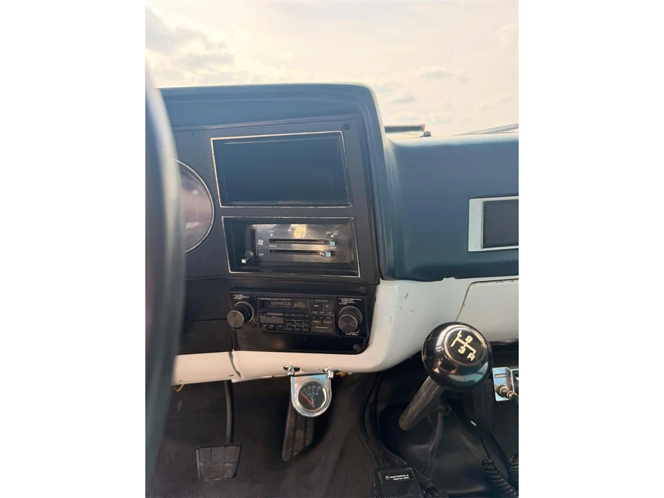 1984 GMC Sierra - Image 21 of 31