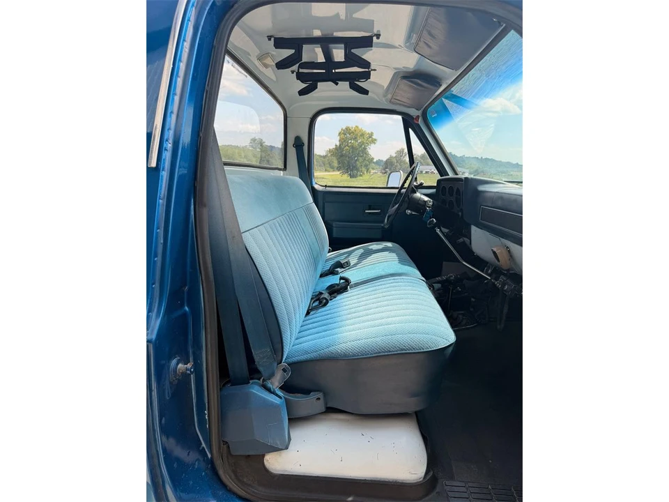 1984 GMC Sierra - Image 28 of 31