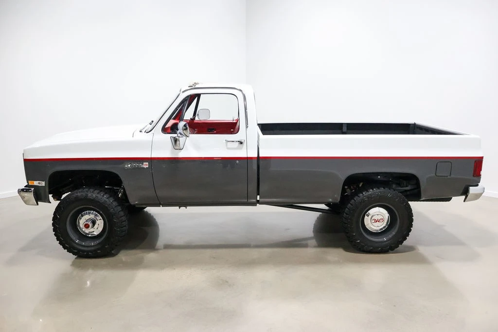 1984 GMC C/K 3rd Gen - Image 14 of 21