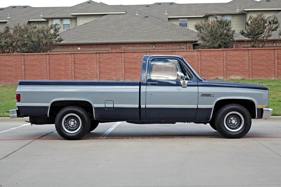 1984 GMC C/K 3rd Gen - Image 3 of 5