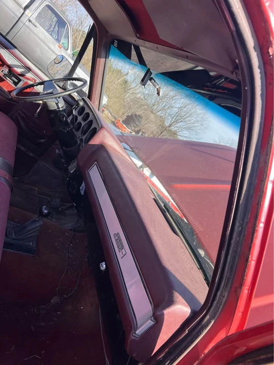 1984 GMC C/K 3rd Gen - Image 7 of 13