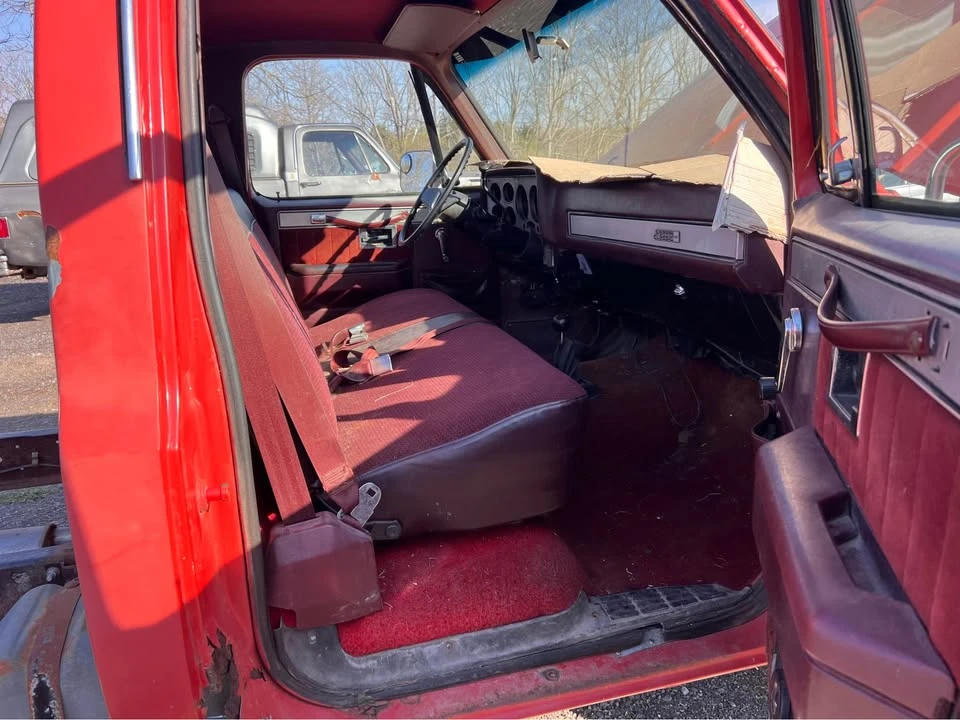 1984 GMC C/K 3rd Gen - Image 6 of 13