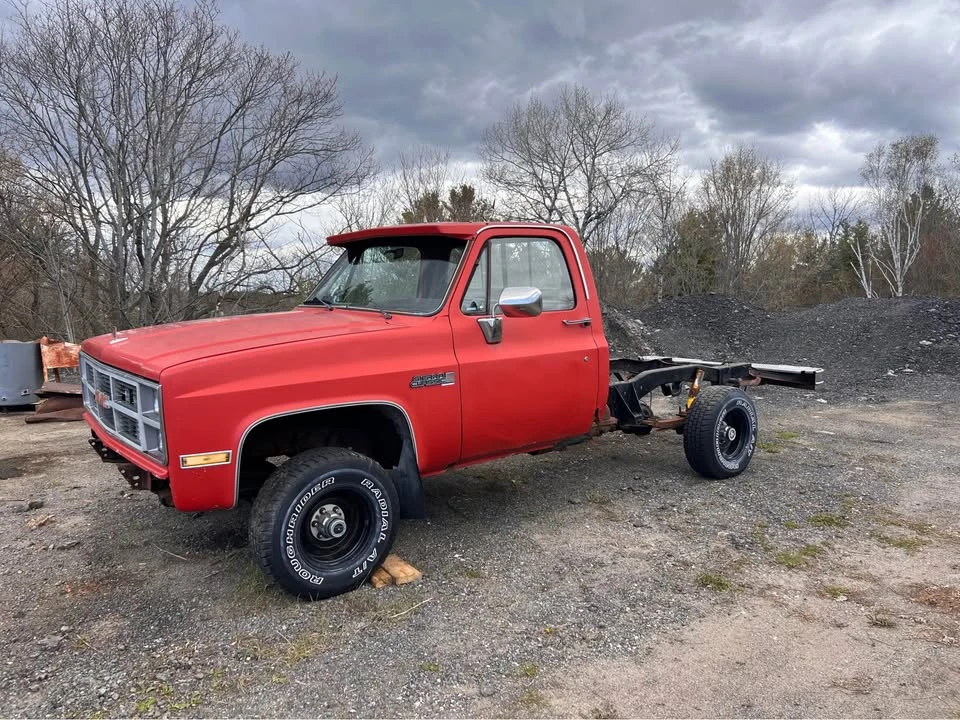 1984 GMC C/K 3rd Gen - Image 2 of 13