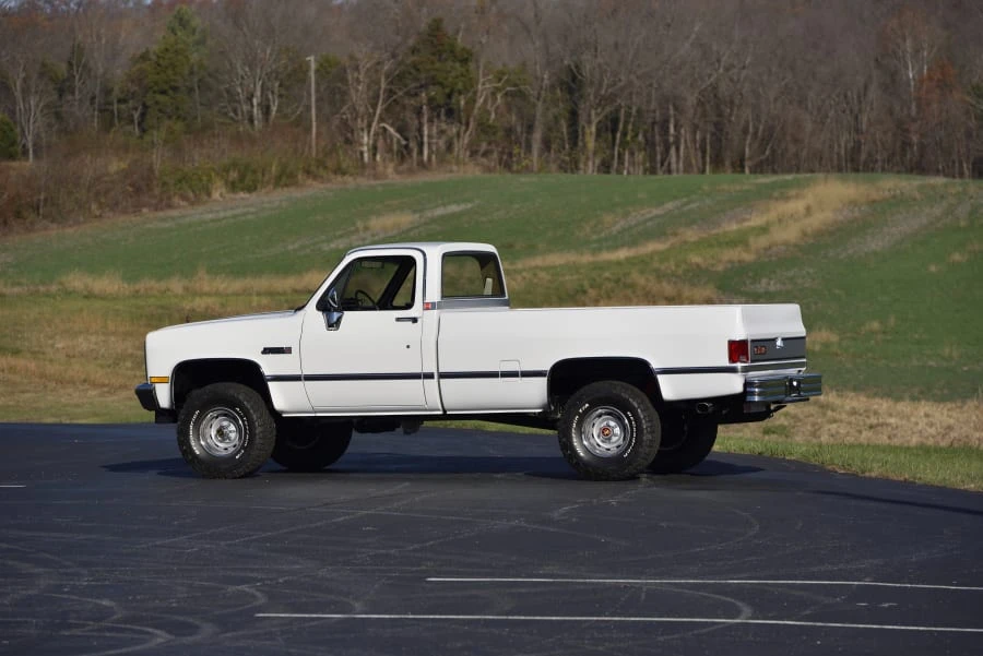 1984 GMC C/K 3rd Gen - Image 16 of 31