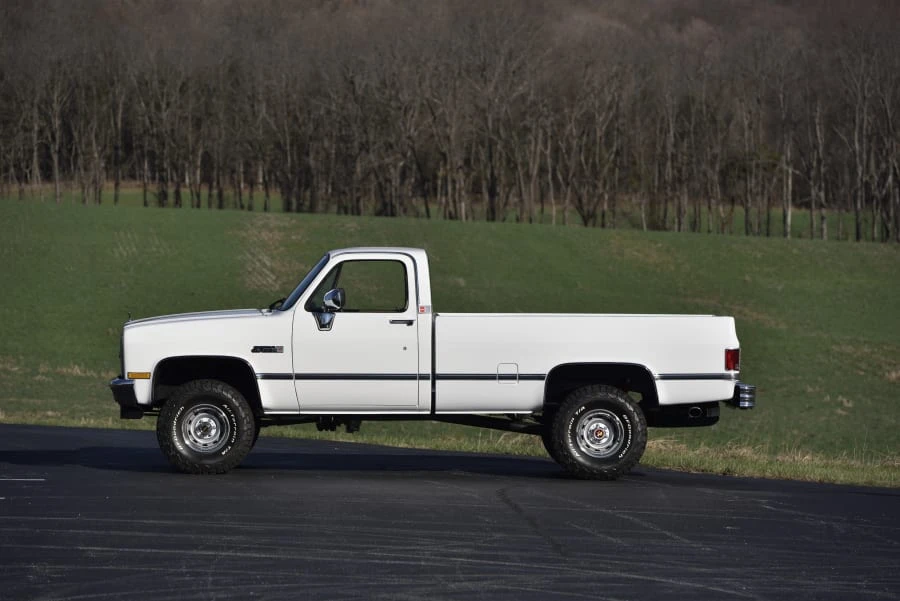 1984 GMC C/K 3rd Gen - Image 2 of 31