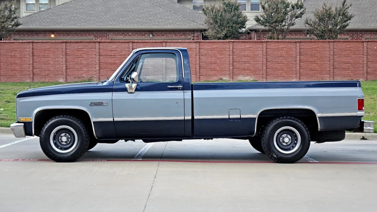 1984 GMC C/K 3rd Gen - Image 2 of 31