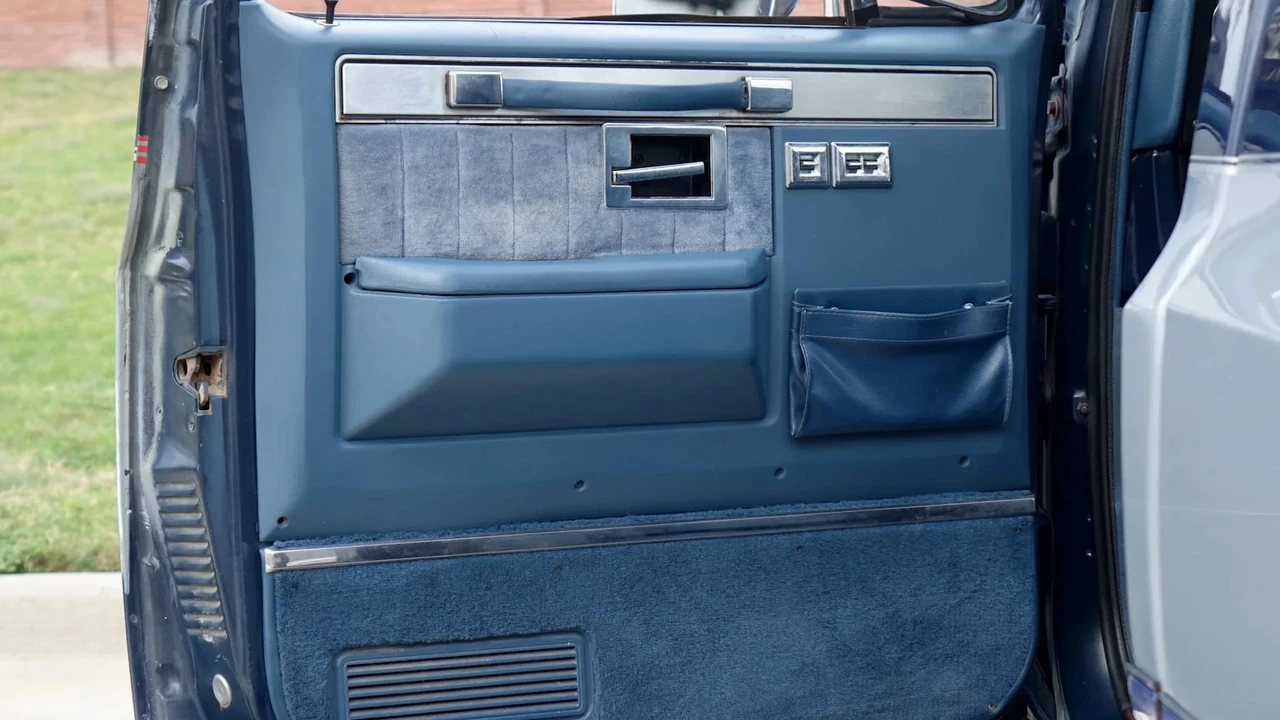 1984 GMC C/K 3rd Gen - Image 13 of 31
