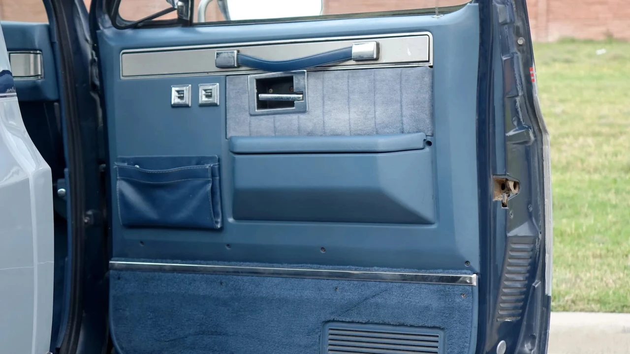 1984 GMC C/K 3rd Gen - Image 27 of 31