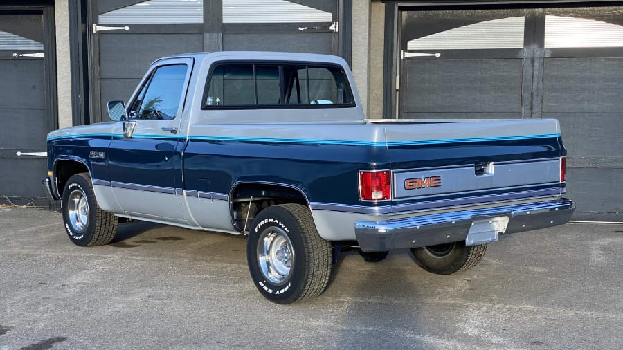 1984 GMC C/K 3rd Gen - Image 2 of 10