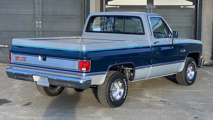 1984 GMC C/K 3rd Gen - Image 9 of 10