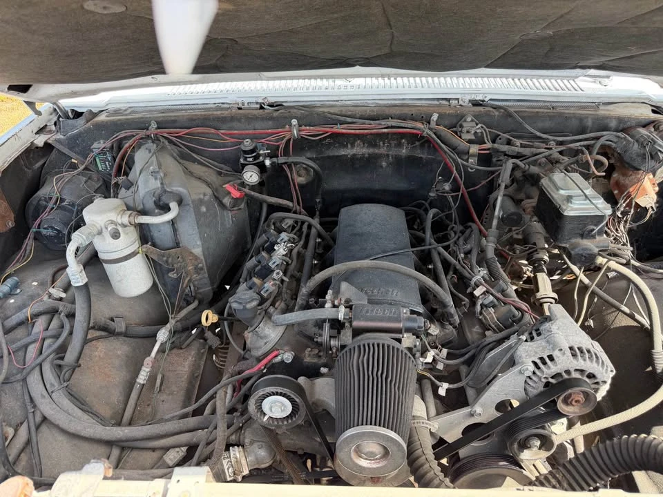 1984 GMC Jimmy 2nd Gen - Image 11 of 11