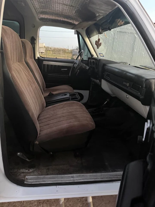 1984 GMC Jimmy 2nd Gen - Image 10 of 11
