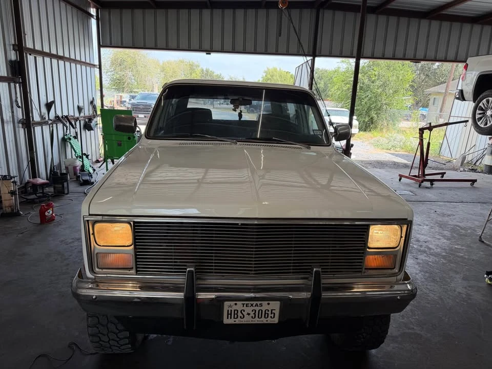1984 GMC Jimmy 2nd Gen - Image 7 of 10