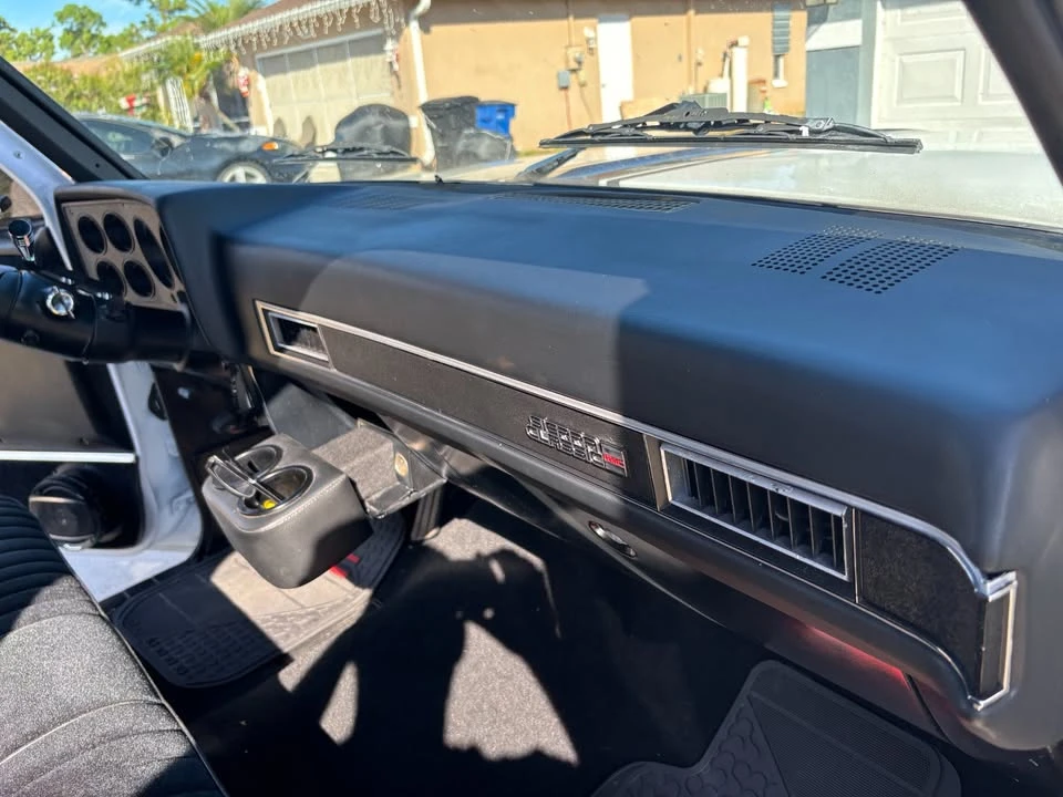 1984 GMC Sierra - Image 12 of 19
