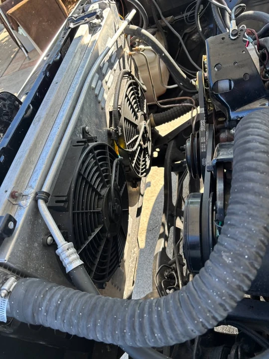 1984 GMC Sierra - Image 18 of 19