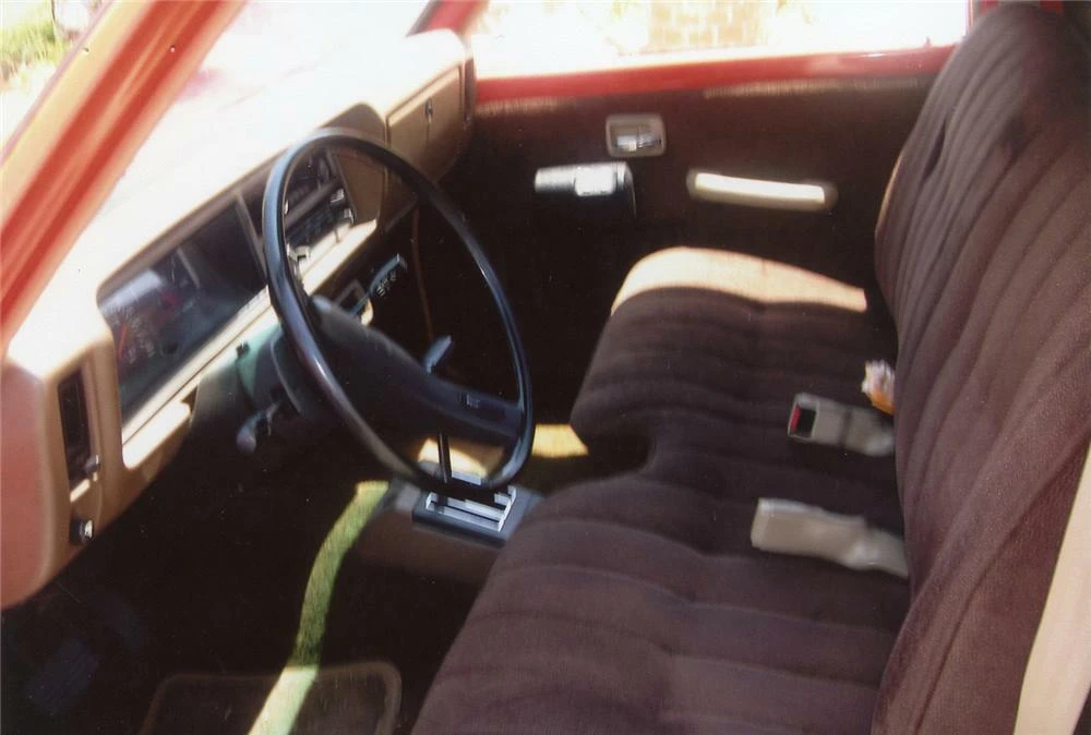 1984 Graham - Image 3 of 3