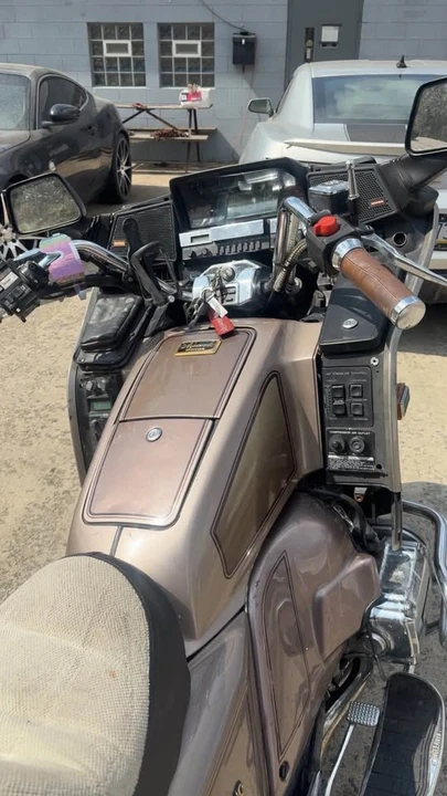 1984 Honda Gold Wing - Image 3 of 4