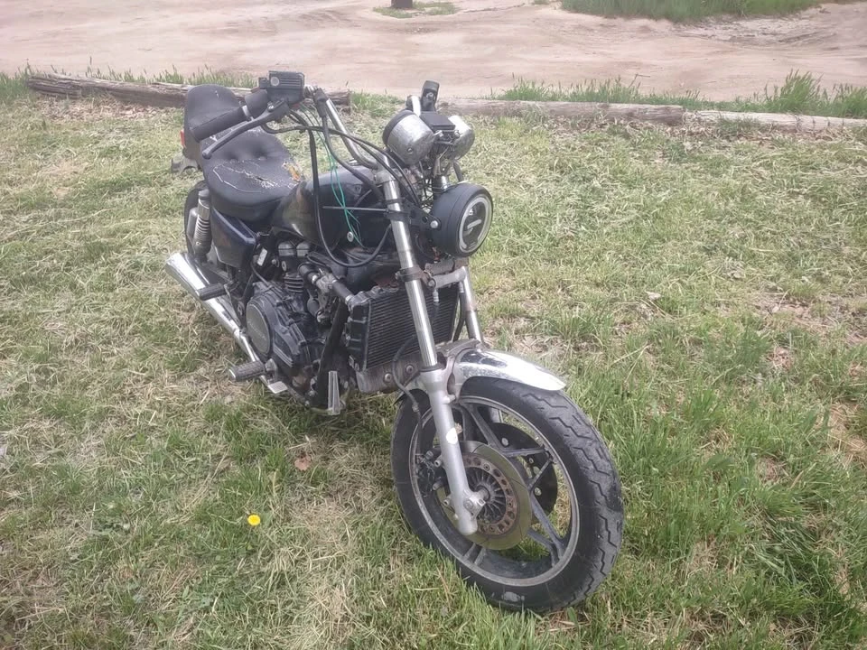 1984 Honda Magna - Image 2 of 4