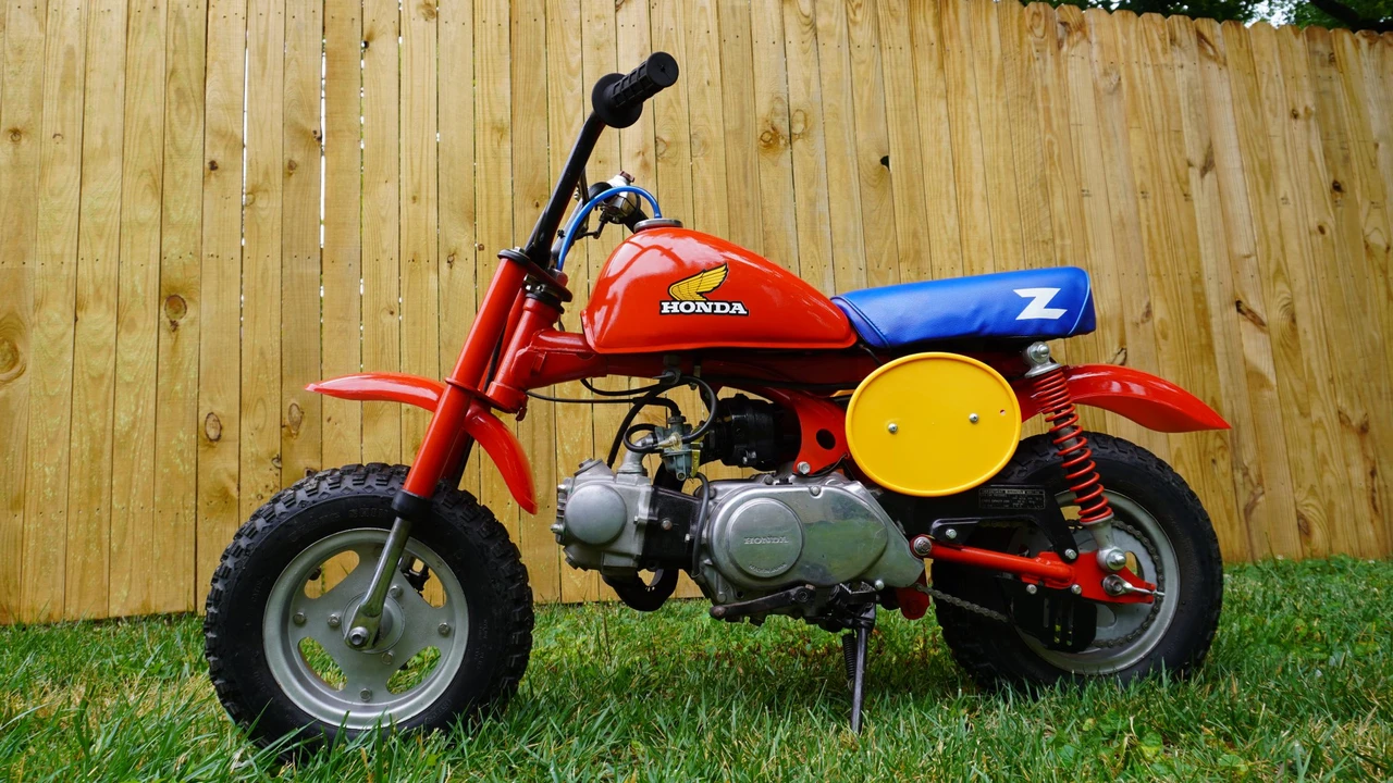 1984 Honda Motorcycles - Image 9 of 31