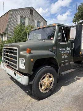 1984 International S-Series S1700 Flatbed Truck