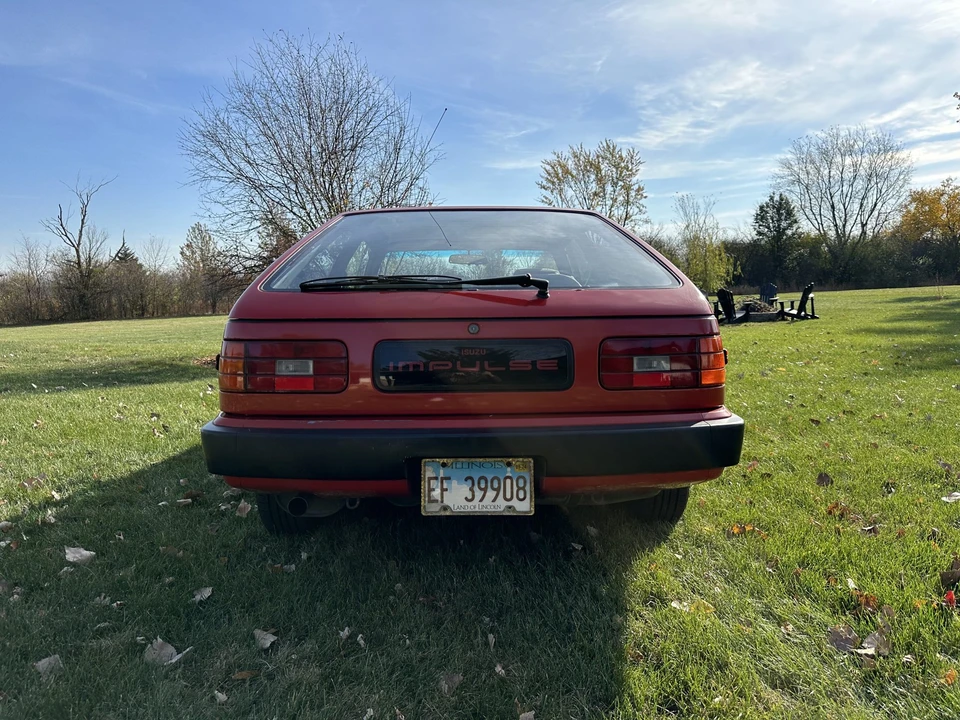 1984 Isuzu Impulse - Image 16 of 31