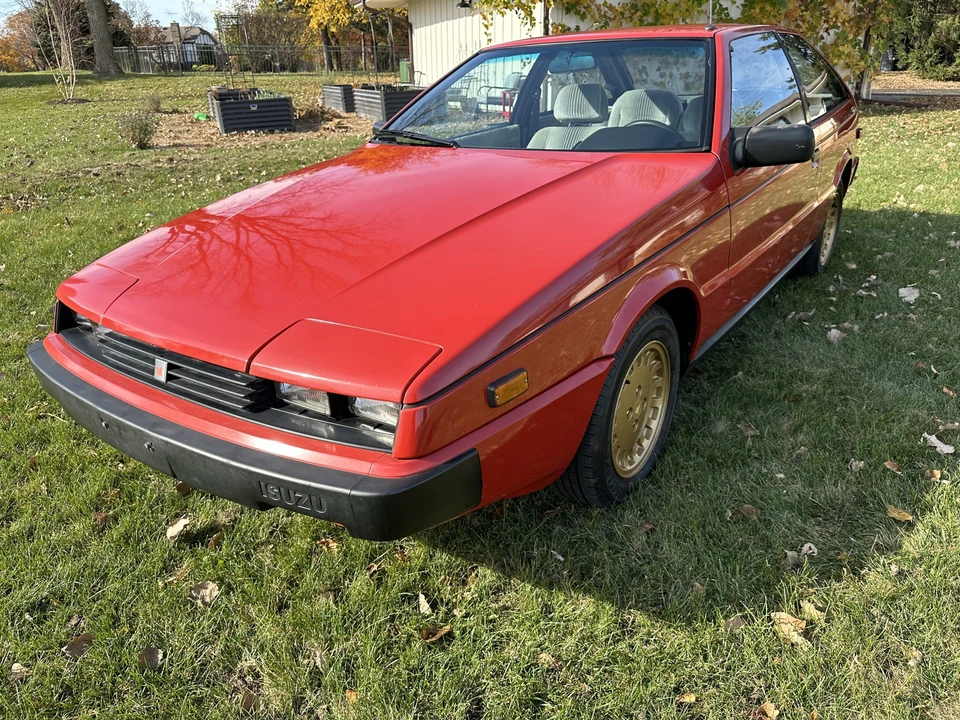 1984 Isuzu Impulse - Image 4 of 31