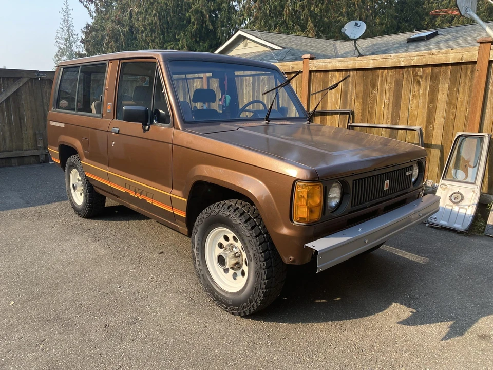 1984 Isuzu Trooper - Image 8 of 31