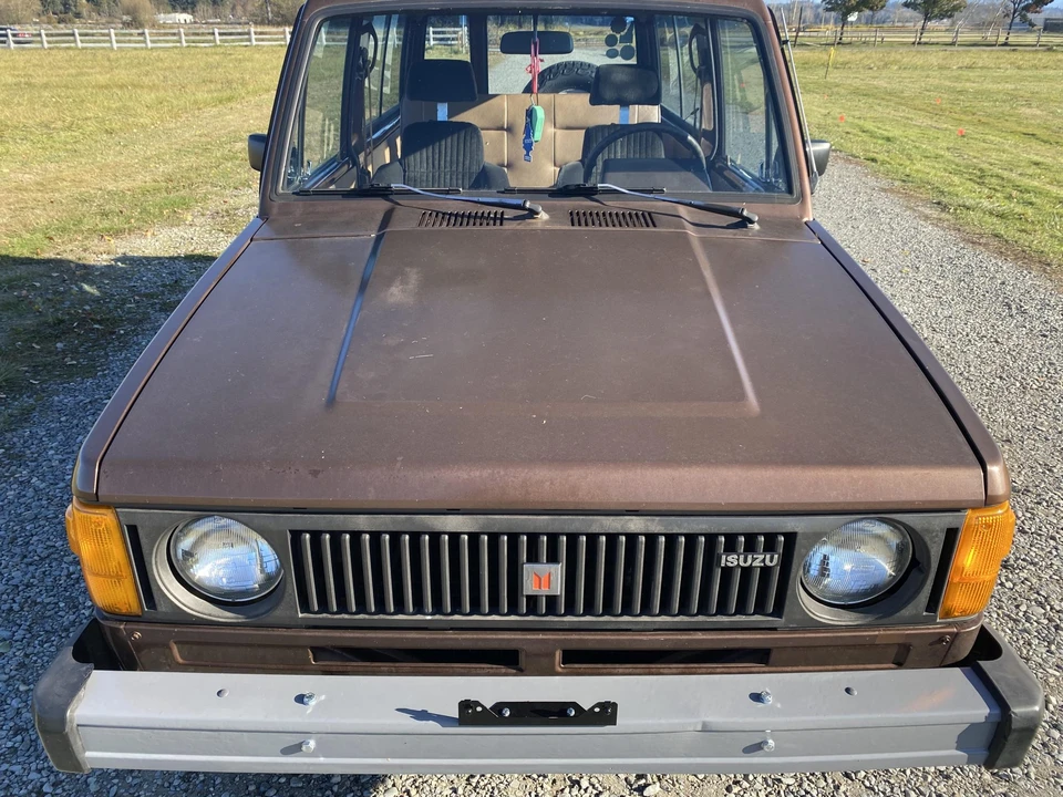 1984 Isuzu Trooper - Image 29 of 31