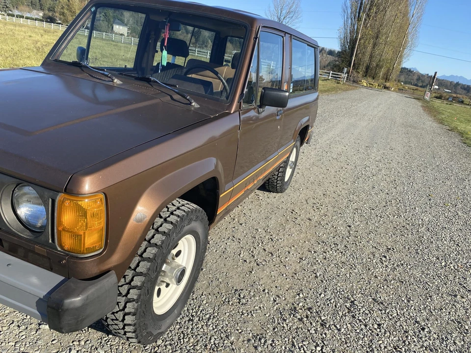 1984 Isuzu Trooper - Image 28 of 31