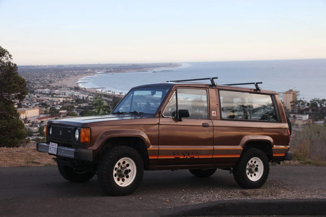 1984 Isuzu Trooper - Image 15 of 31