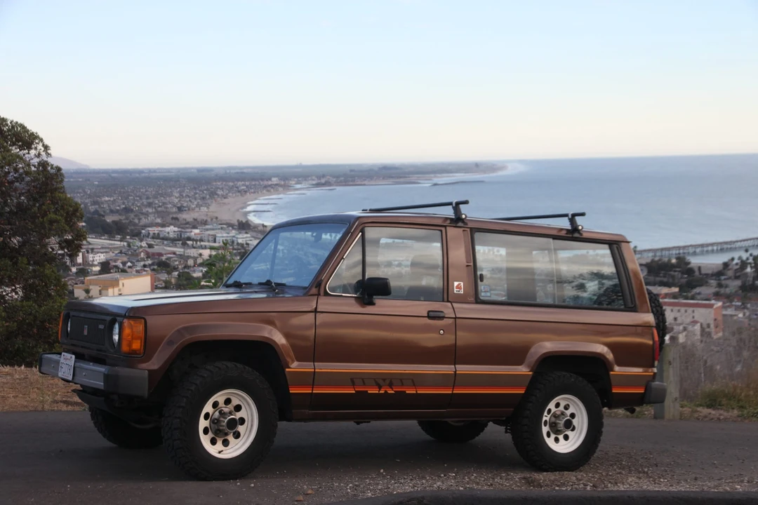1984 Isuzu Trooper - Image 14 of 31