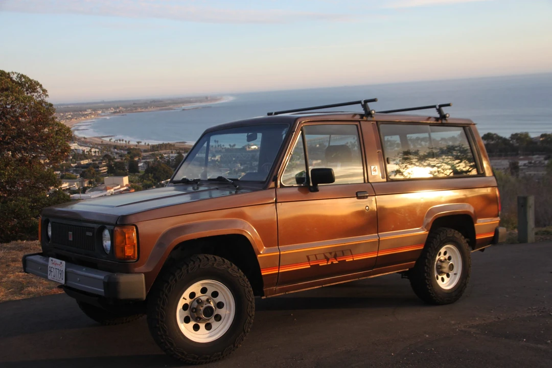 1984 Isuzu Trooper - Image 12 of 31