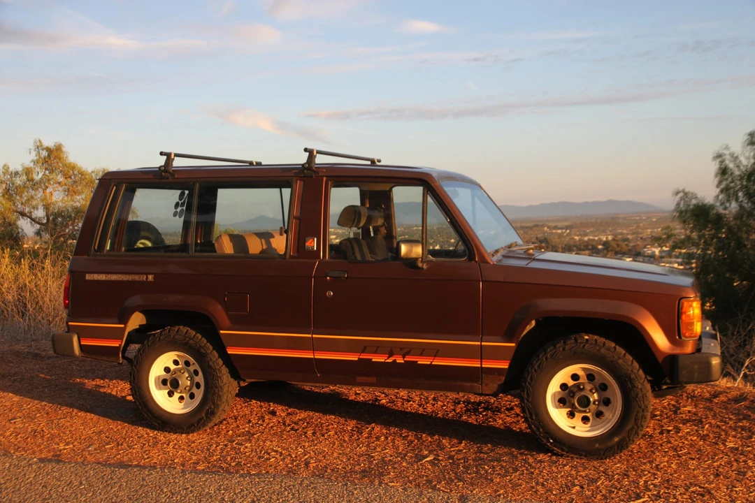 1984 Isuzu Trooper - Image 23 of 31