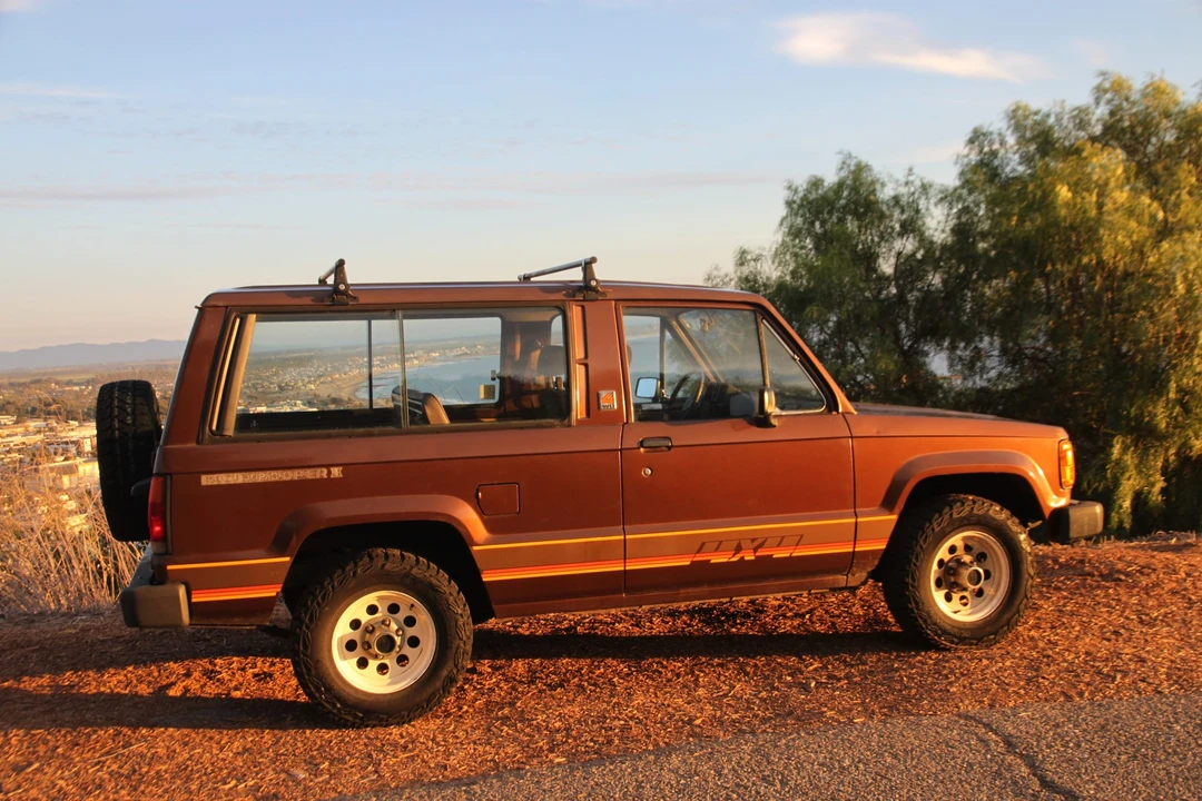 1984 Isuzu Trooper - Image 20 of 31