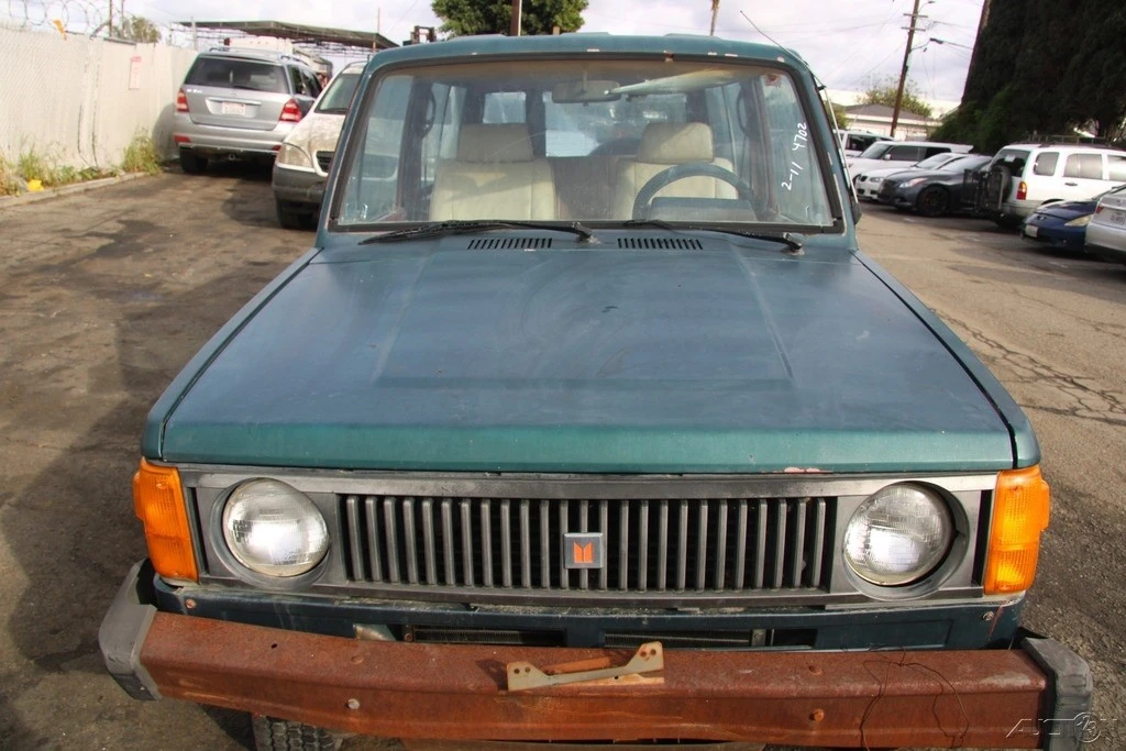 1984 Isuzu Trooper - Image 9 of 21
