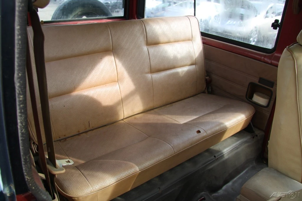 1984 Isuzu Trooper - Image 21 of 21