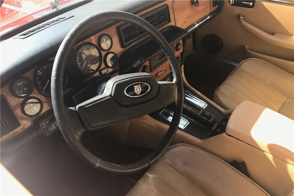 1984 Jaguar XJ Series 3 - Image 4 of 5