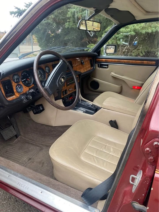 1984 Jaguar XJ Series 3 - Image 8 of 11