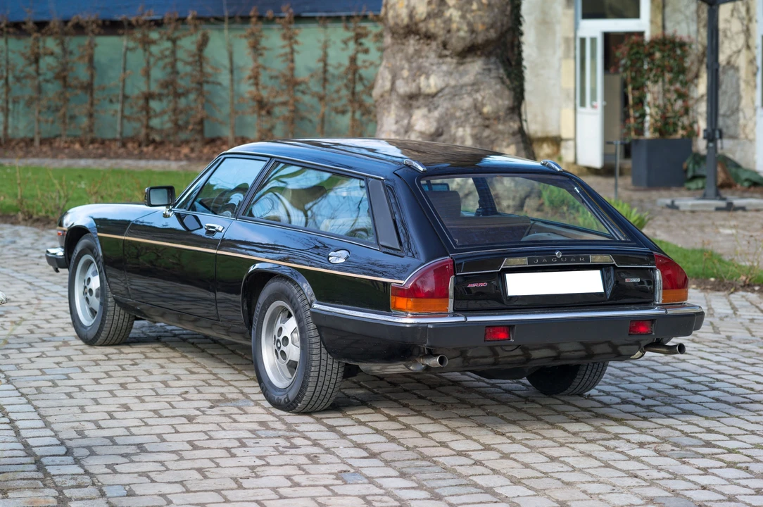 1984 Jaguar XJS Pre-Facelift V12 - Image 7 of 31